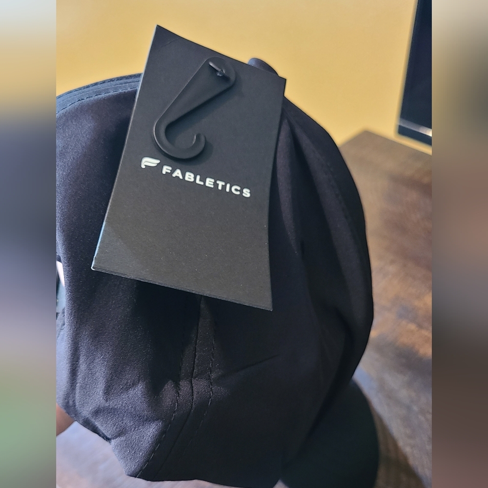 Fabletics Cap Hat New - Picture 4 of 15